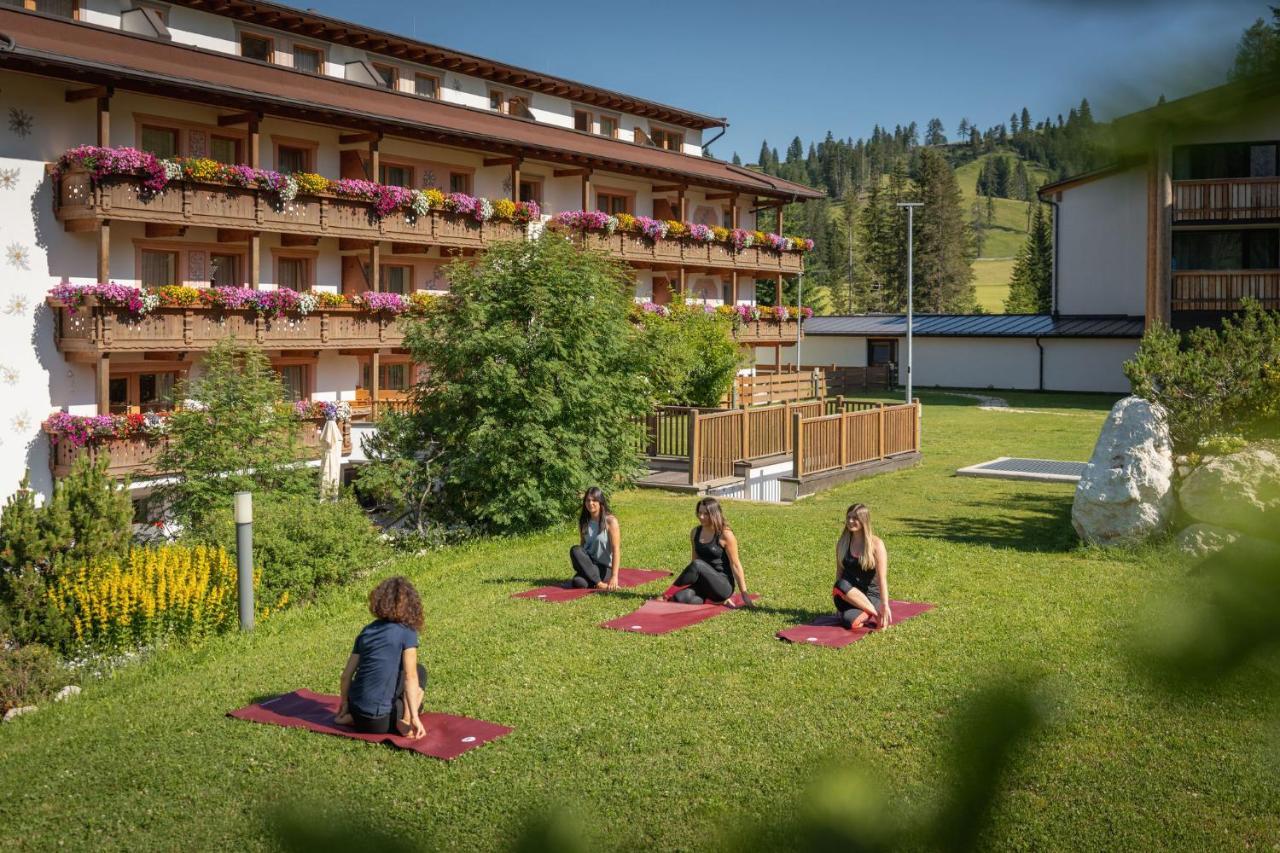 נובה לבנטה Moseralm Dolomiti Spa Resort מראה חיצוני תמונה